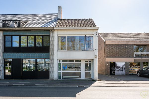 Commercieel te koop in Eeklo