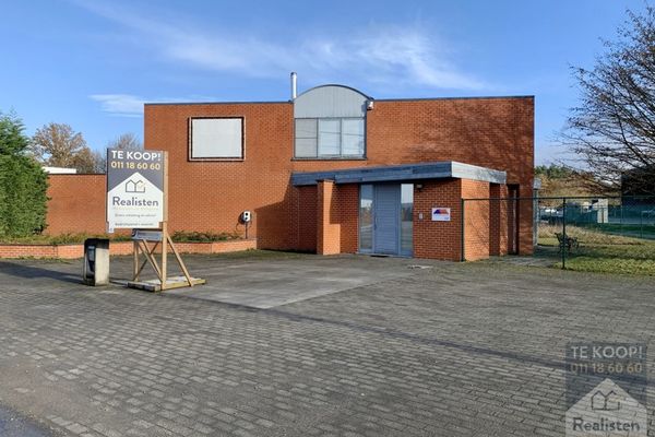 Bedrijfsgebouw te koop in Beringen