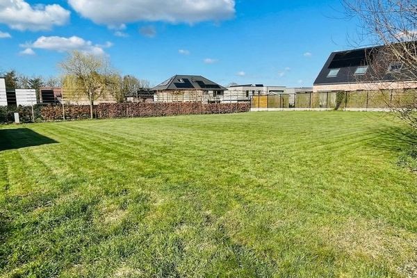 Grond te koop / Waardamme