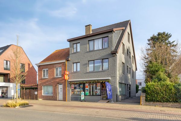 Appartementsgebouw te koop in Oostkamp