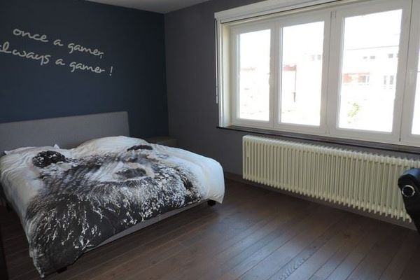 Commercieel verkocht / Paal