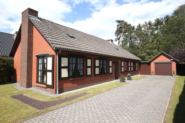 Villa-landhuis
                            te koop in Houthalen-Helchteren