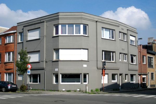 estate img