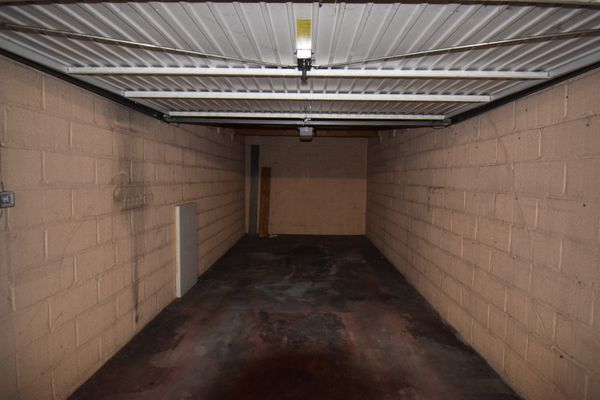 Garage a vendre / Molenbeek