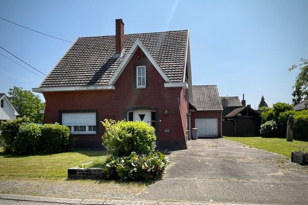 Estate main image