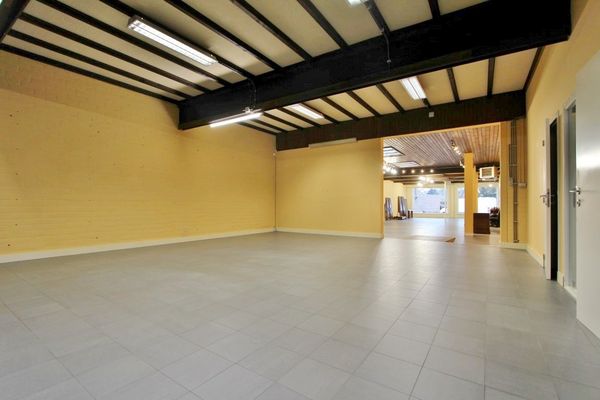 Commercieel te huur / Walshoutem