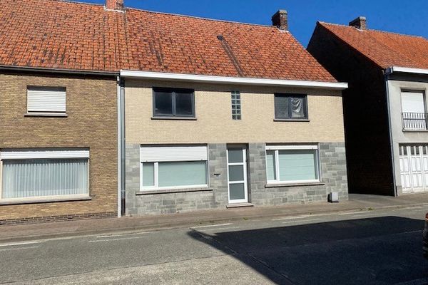 Huis
                                te koop
                                in Wielsbeke
