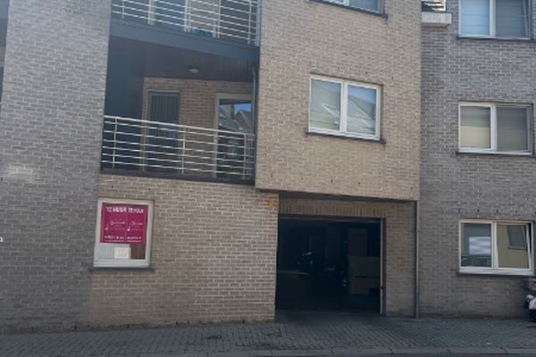 Garage
                            te huur in Dendermonde