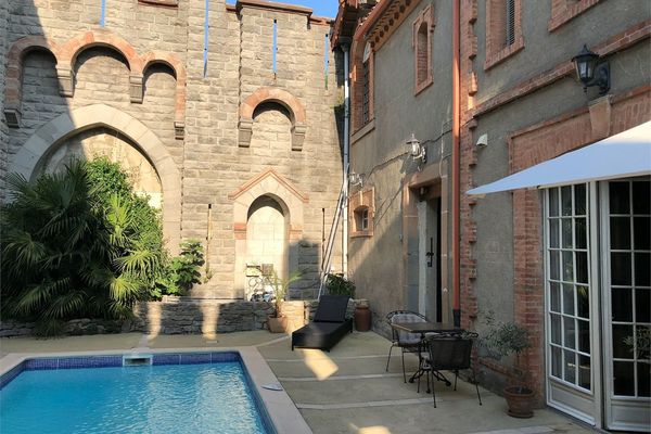 Kasteel
                                te huur in Cesseras