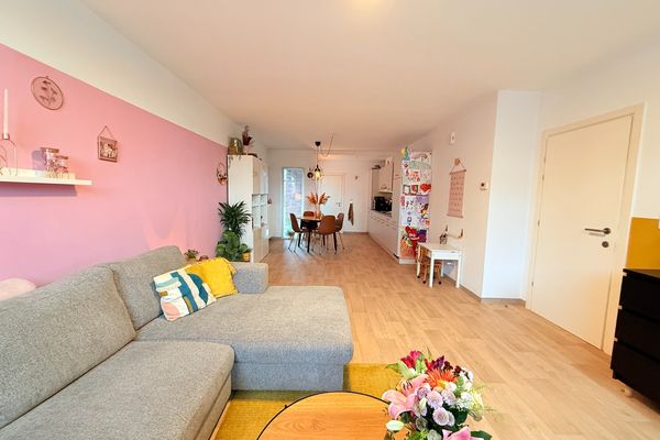 Estate main image
