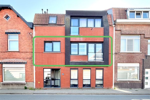 Appartement
                            te koop in Sint-Amandsberg