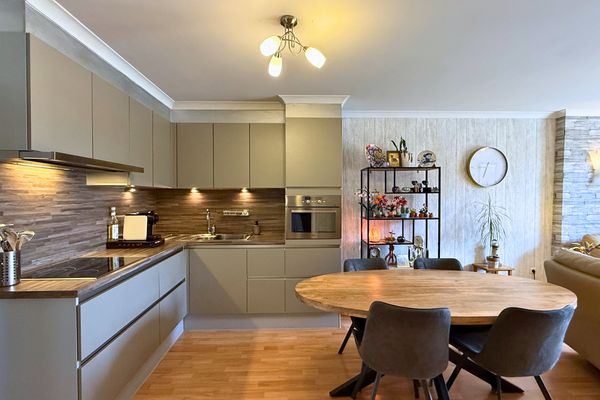 Huis
                            te koop in Leut