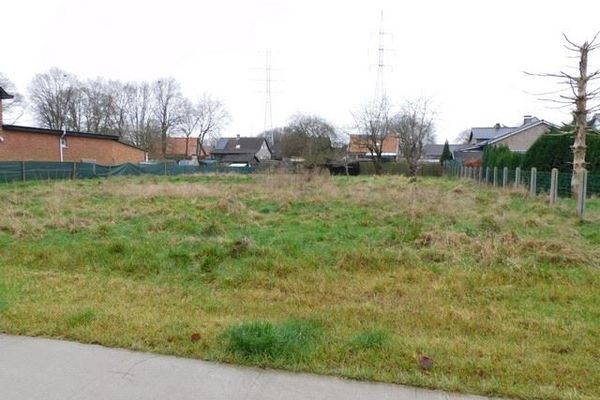 Grond verkocht / Paal