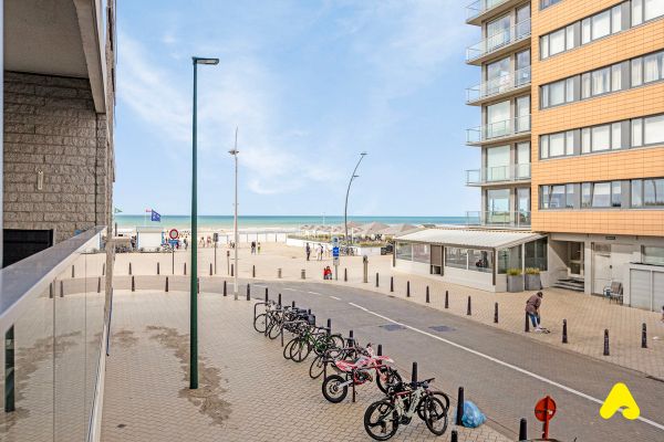 Studio met slaaphoek  in De Panne