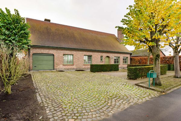 Huis
                                verkocht
                                in Meulebeke