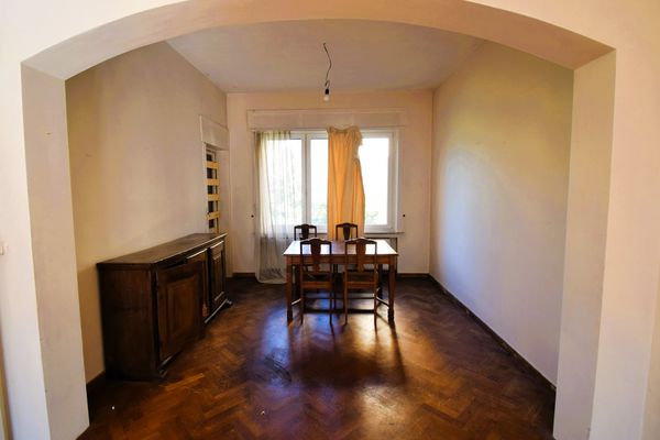 Huis te koop / Laken