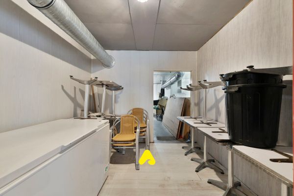 Commercial a louer / De Panne