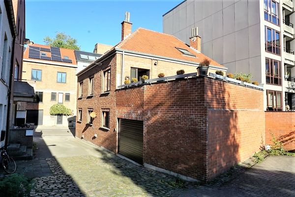 Garage
                                verhuurd
                                in Leuven