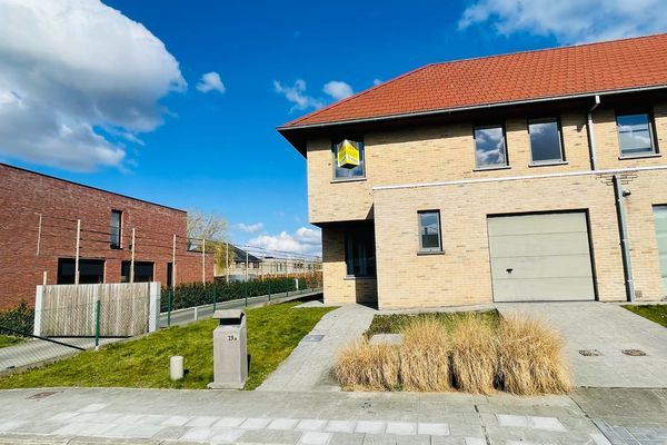 Eengezinswoning
                                te koop in Waardamme