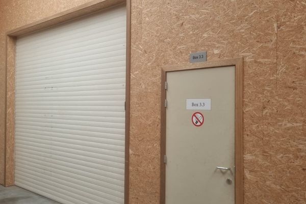 Bedrijfsvastgoed
                            te huur in Otegem
