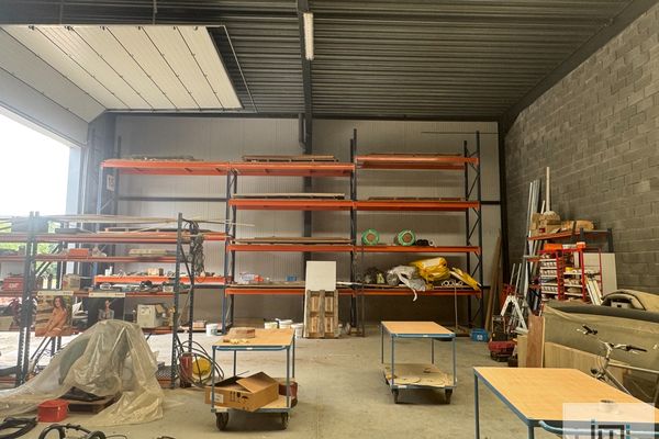 Industrieel te huur / Wellen