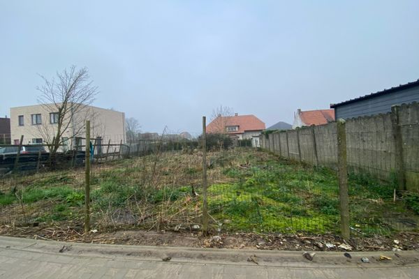 Bouwgrond
                            verkocht in Roosdaal