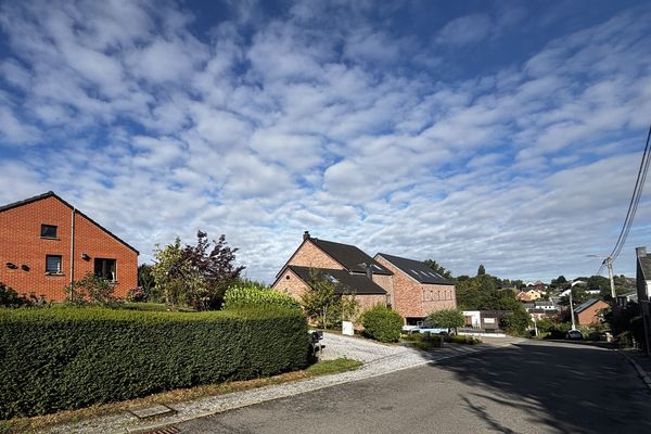 Maison
                                option de location
                                in Lonzée
