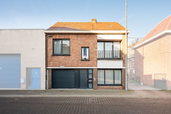 Huis
                                te koop
                                in Adegem