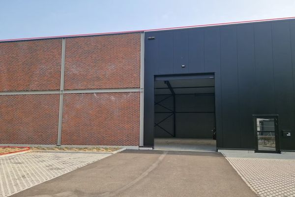 Industrieel te koop / Hasselt