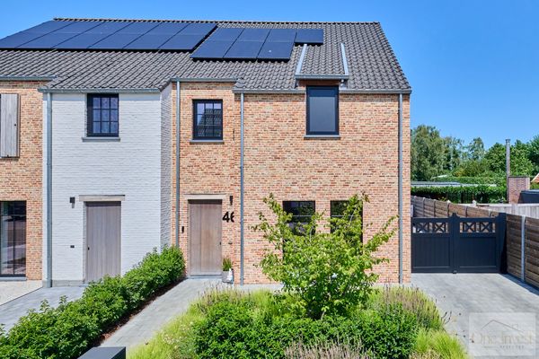 Nieuwbouw woning
                            te koop in Hamont-Achel