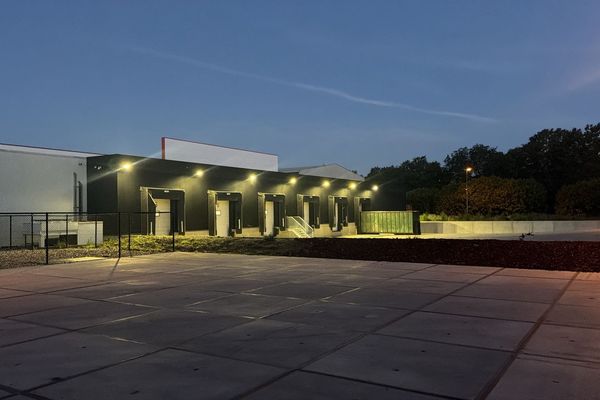Industrieel te koop / Maasmechelen