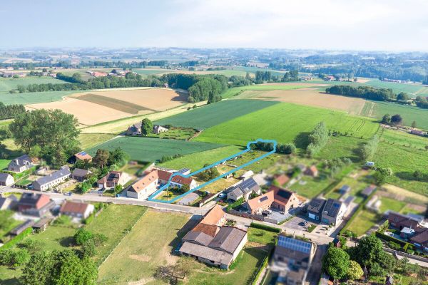 Bouwgrond
                                verkocht in Maarkedal