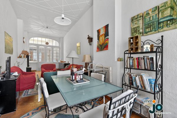 Huis
                                te koop
                                in Oostende