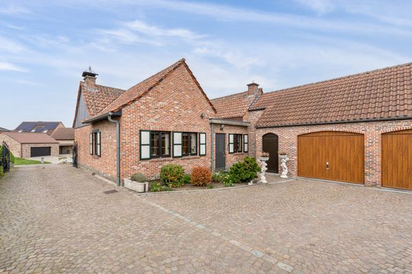 Huis optie koop / Bunsbeek