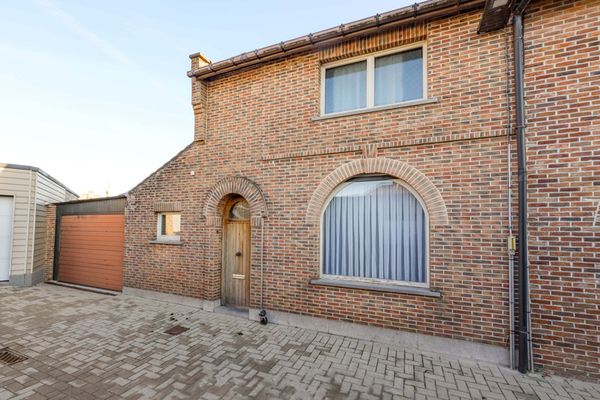 Huis
                                verkocht
                                in Tielt