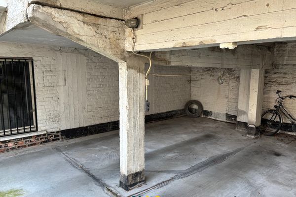 Garage
                                sold
                                in Gent
