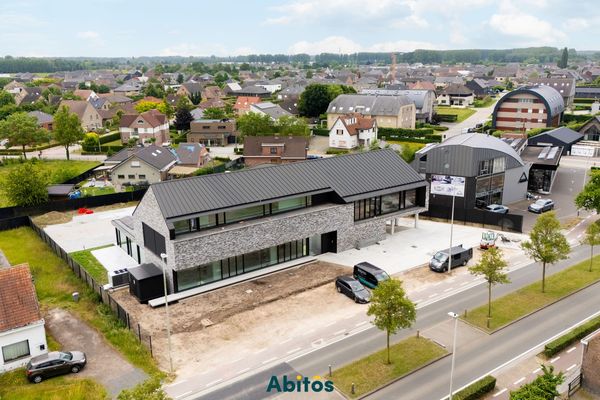 Kantoor
                                optie huur
                                in Lochristi