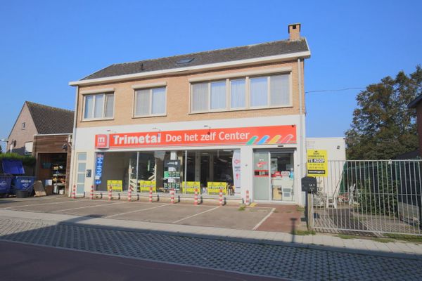 Commercieel
                                te koop
                                in Merelbeke