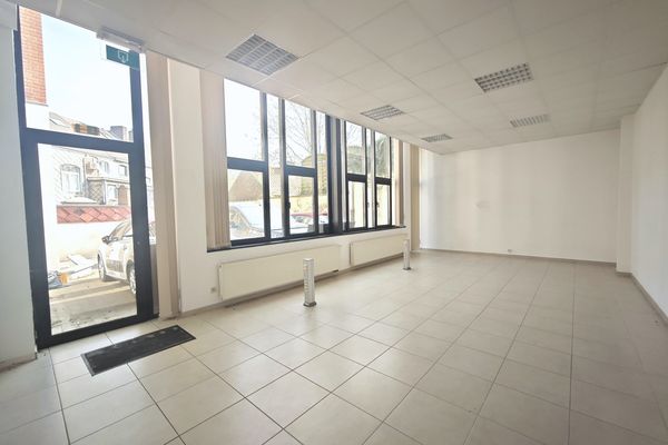 Bureau
                                a louer
                                in Gembloux