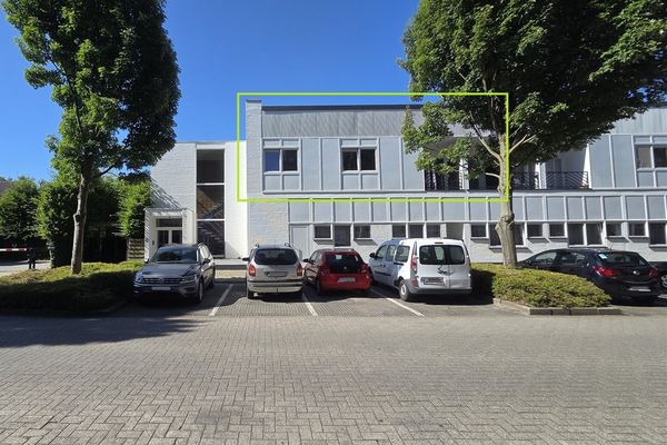 Estate main image