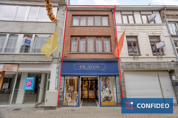 Bien commercial avec habitation
                                a vendre in Tongres
