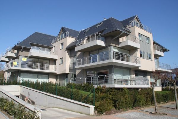 estate img
