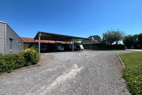 Industrieel te koop / Landen
