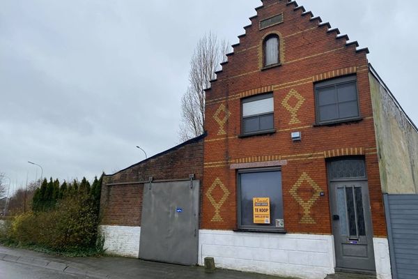 Huis
                            verkocht in Zandvoorde