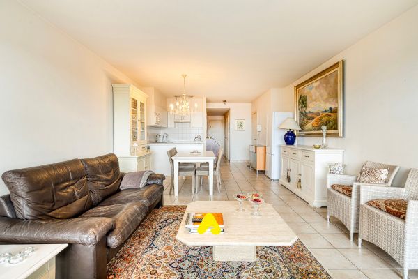 Appartement a vendre / De Panne