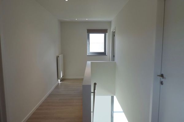 Huis verhuurd / Paal