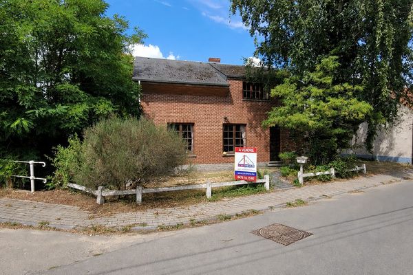 Maison
                                option d'achat
                                in Chastre-Villeroux-Blanmont