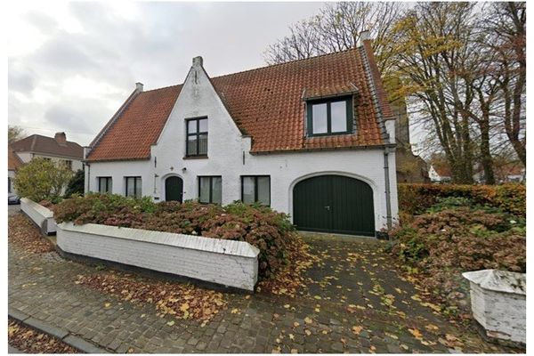 Huis
                                verkocht
                                in Damme