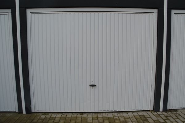 Garage
                            te huur in Lebbeke