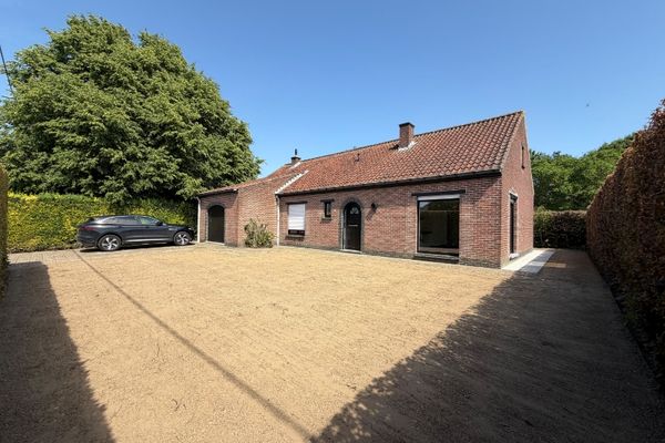 Woning
                            te huur in Beveren-Leie